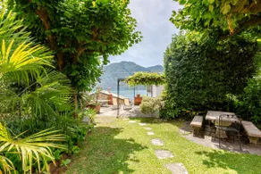 BETH'S GARDEN - Private garden & amazing lake view - Image 5