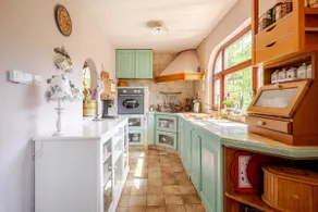 Gingerbread House - cosy countryside cottage - Image 2