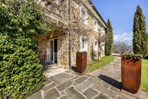 PIPPO'S LITTLE RESORT/2 - Image 2