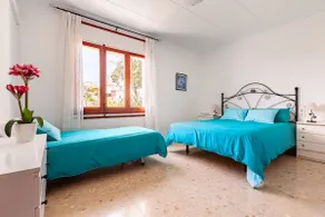 Villa Leonor private pool, sea/beach, near BCN - Image 2