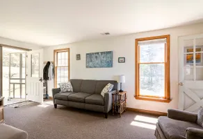 Seneca lakefront cabin - Image 5