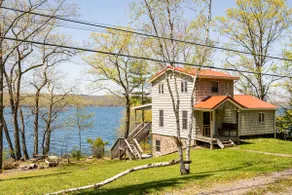 Seneca lakefront cabin - Image 5