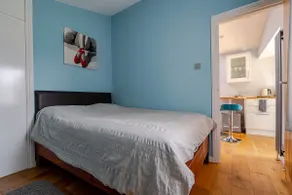 Guest House - Image 3