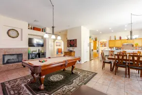 5 bedrooms 1 mile from the strip crowd pleaser - Image 3