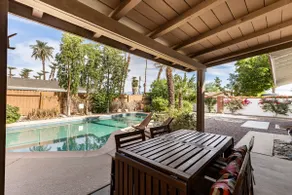 Mid Century Mountain Garden Views- 2 beds #066151 - Image 5