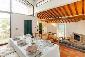 Villa Capannina, private pool, vineyard views - Image 3