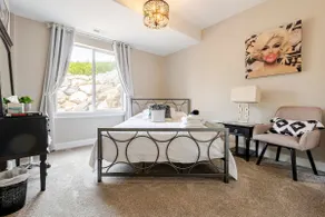 Beautiful New Const Private Living Space w/Hot Tub - Image 3
