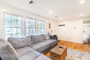 Cape Cod Classic Cottage Near Forest Beach - Image 4