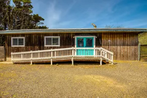 ”San Marine Serenity” a pet friendly beach oasis! - Image 2