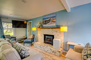 ”San Marine Serenity” a pet friendly beach oasis! - Image 5