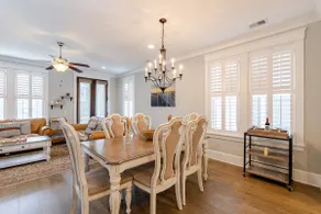 Bright & Airy 3 Bdrm/3.5 Bath Home - Image 4