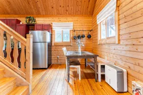 Incredible Cozy Cabin Immersed in Nature - Image 2