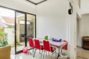 Sentul City 5 Bedrooms Vacation House - Image 5