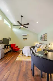 Modern Guest House + Private Yard + Pet Friendly! - Image 3