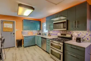 The Science House - Image 5