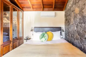 Stunning Inside & Out, Penthouse with Terrace and Tiny Pool - Image 3