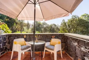 Stunning Inside & Out, Penthouse with Terrace and Tiny Pool - Image 5