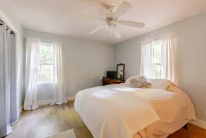 Sawyer’s Southern Roost - Image 3