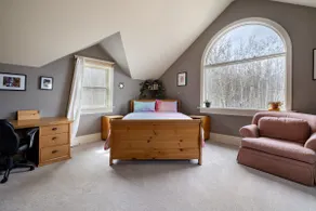Ski the day, hot tub and fireplace at night - Image 3