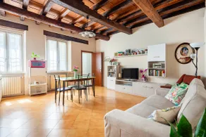 APARTMENT IN THE HISTORICAL CENTER OF MANTUA - Image 5