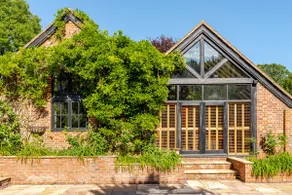 The Annex at Buttons Farm - Image 2