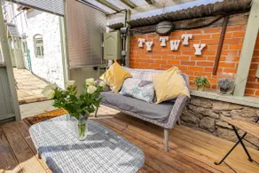 Ty Twty, Montgomery Cottage - Image 4