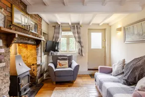 Ty Twty, Montgomery Cottage - Image 3