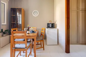 COZY APARTMENT IN THE HEART OF THE TOWN - Image 4
