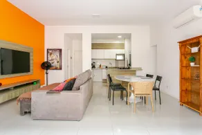 Apartment with Linda Walkway Direct to the Beach - Image 4