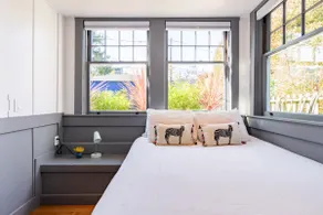 Soak Up Historic Charm at the Inner Sunset Getaway - Image 2