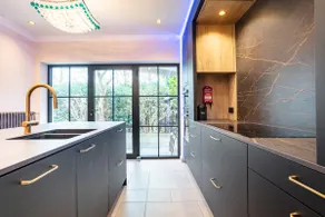 Eclectic Luxury Villa close to Ghent and Aalst - Image 5