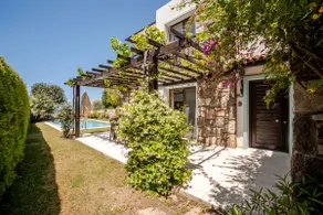 DELUXE VILLA/PRIVATE SWIMMING POOL - Image 3