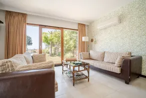 DELUXE VILLA/PRIVATE SWIMMING POOL - Image 4