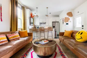 Condé Nast Fav! E ATX Hot Tub + Pool •Walk to 6th - Image 5