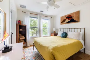 Condé Nast Fav! E ATX Hot Tub + Pool •Walk to 6th - Image 4