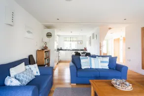 Beach holiday let. Nr Bude Sleeps 6 3 bathrooms - Image 3