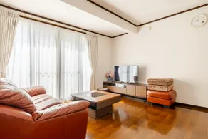 Spacious 150 square meters/11 minutes by train to Nagoya Station/free parking for 1 car/2 toilets - Image 2