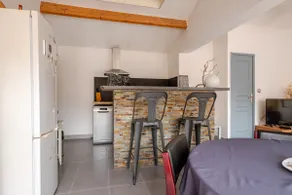 sunny and quiet house with independent entrance - Image 4
