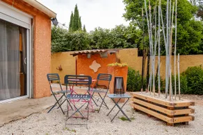 sunny and quiet house with independent entrance - Image 5