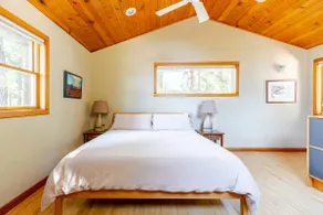 Best Flagstaff Location – Charming Guest Cottage - Image 3