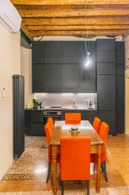 Spazio Seicentesco: Historic Downtown Apartment - Image 5