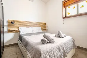 Bugibba luxury groundfloor close to sea and shops - Image 3