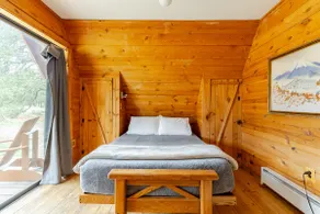A-frame Mountain View Cabin in the National Forest - Image 4
