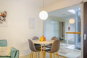 Exceptional New and Modern Apartment, steps from the Port - Image 5