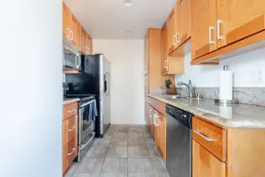 Luxury Condo UCLA Westwood CONTACT FOR SHORT STAYS - Image 4