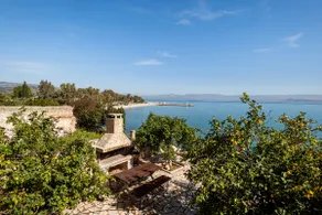 Seafront apartment in Kiveri, near Nafplion. - Image 3