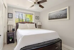 Latona Guest Suite with Office, A/C and Parking - Image 3