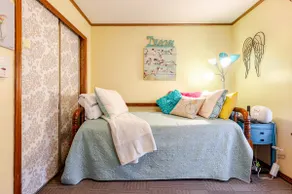 Peaceful, home in Pacific, Just like Grandma's! - Image 4