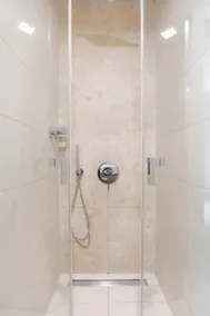 Dream apartment-luxury close to centre +car park - Image 5