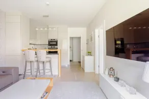 Dream apartment-luxury close to centre +car park - Image 2